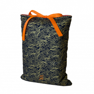 Funda de libro "Alas de hierro"